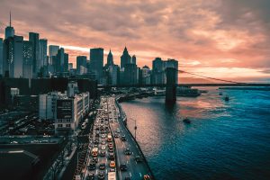 인구와 산업 통계를 시각화한 사회 데이터 그래프 이미지